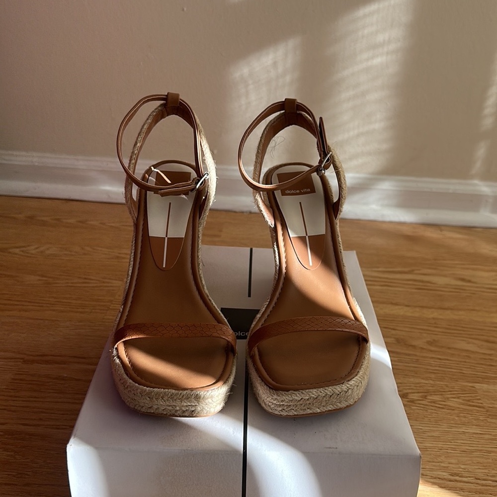 Women’s Aurora Platform Wedge Sandals - Picture 6 of 8